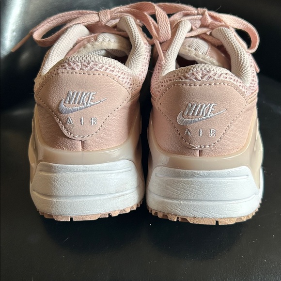 Nike Air Max Women's Blush Sneakers Sz 8 - Picture 6 of 7